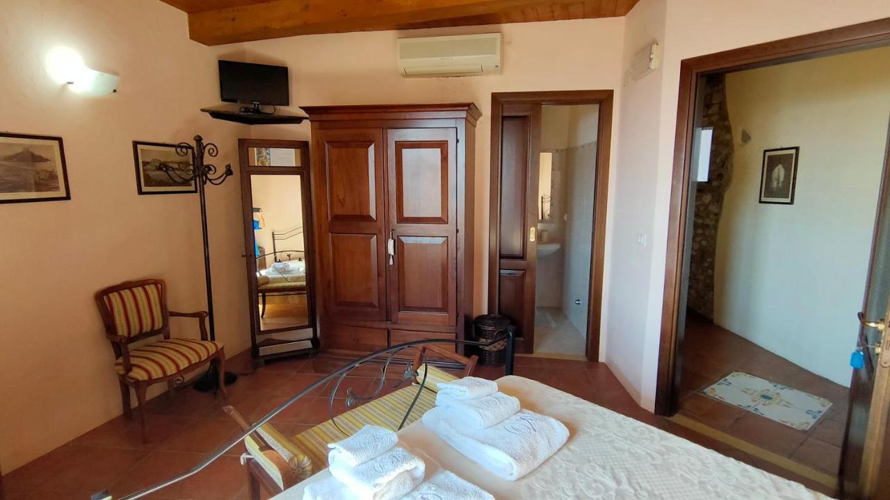 B&B Lavinium Scalea Exterior foto
