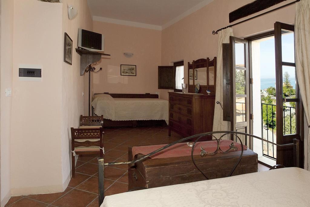 B&B Lavinium Scalea Habitación foto